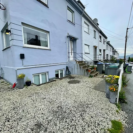 Lovely With A View, Garden And Parking * 베르겐